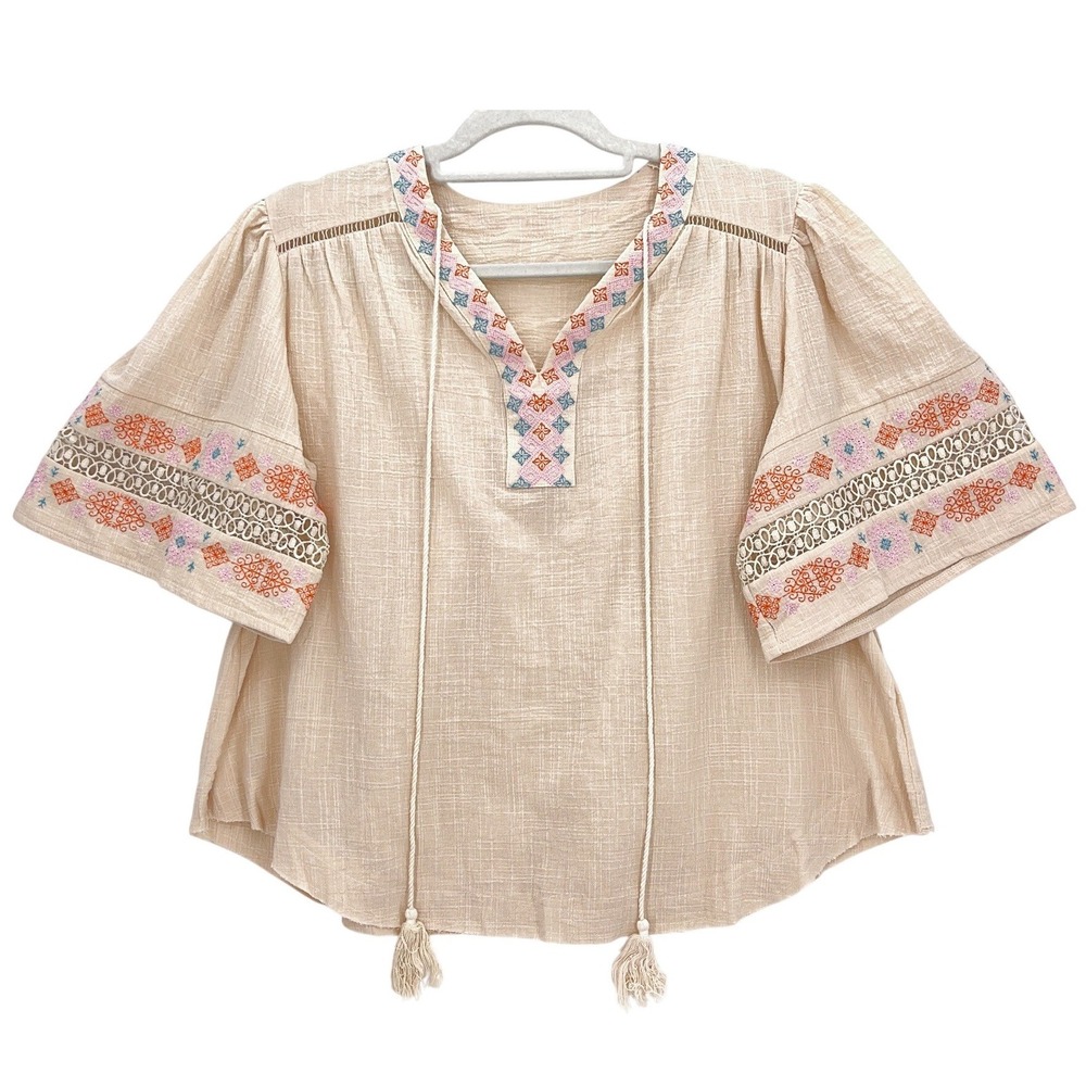 Tan Embroidered Boho Tassel Tie Blouse M Short Sleeve Textured Cotton